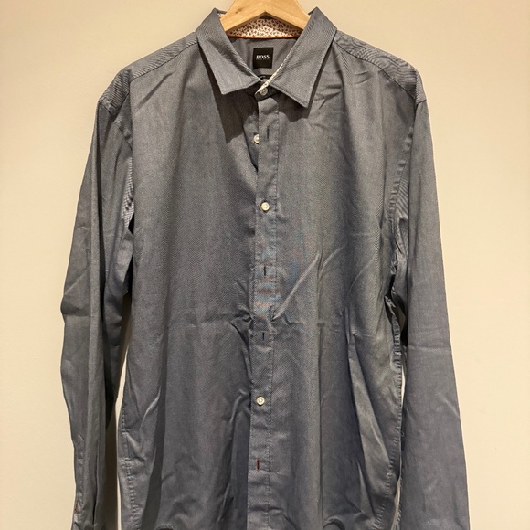 Hugo Boss Men's Long Sleeve Button Down Shirt - Picture 1 of 3